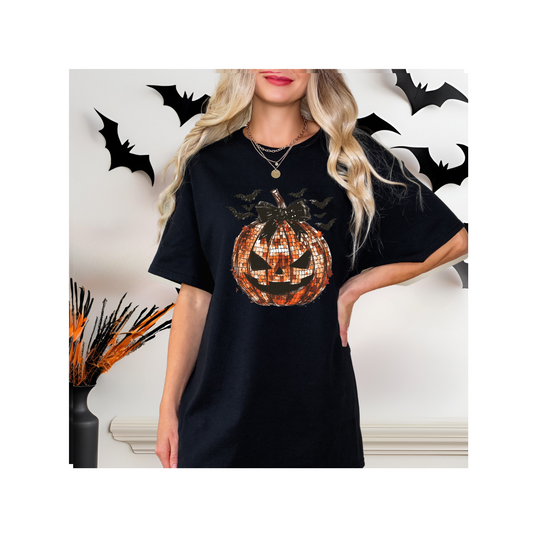 Halloween Pumpkin T-Shirt | Cute Fall Pumpkin Face Tee | Spooky Season Graphic Shirt | Jack-o’-Lantern Halloween Top | Trick or Treat Shirt
