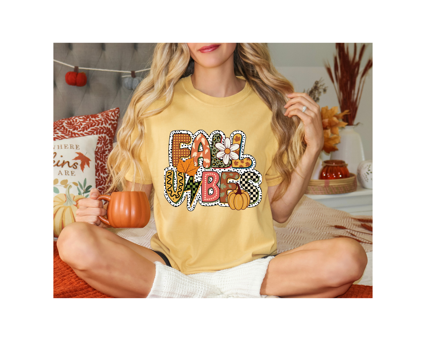 Retro Fall Vibes Graphic Tee - Vintage 70s Autumn Shirt - Groovy Pumpkin Spice Season Top - Cozy Fall Aesthetic T-Shirt