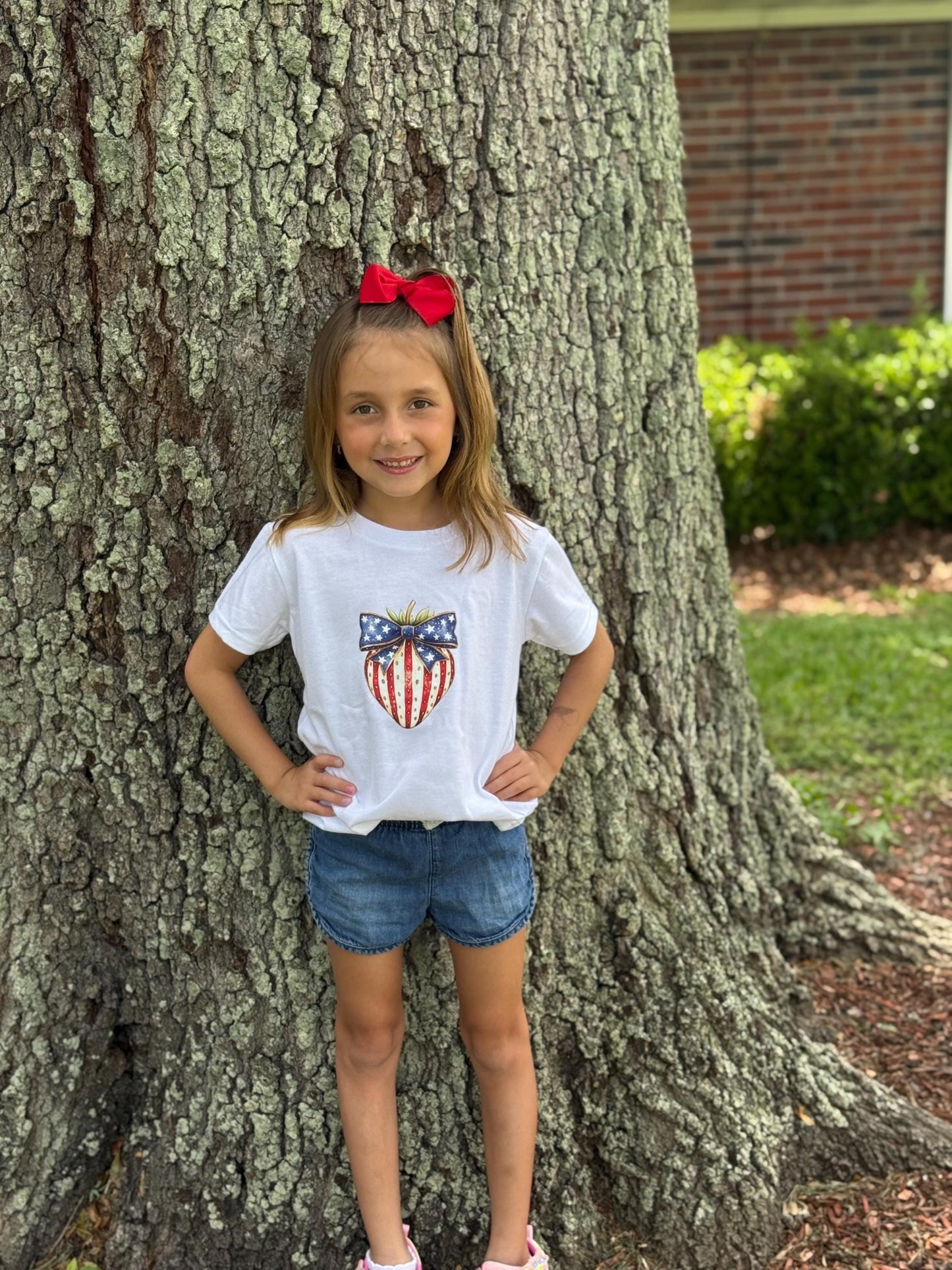 Strawberry USA T-Shirt 4th of July Patriotic Shirt Red White & Blue Summer Graphic Tee Independence Day Outfit